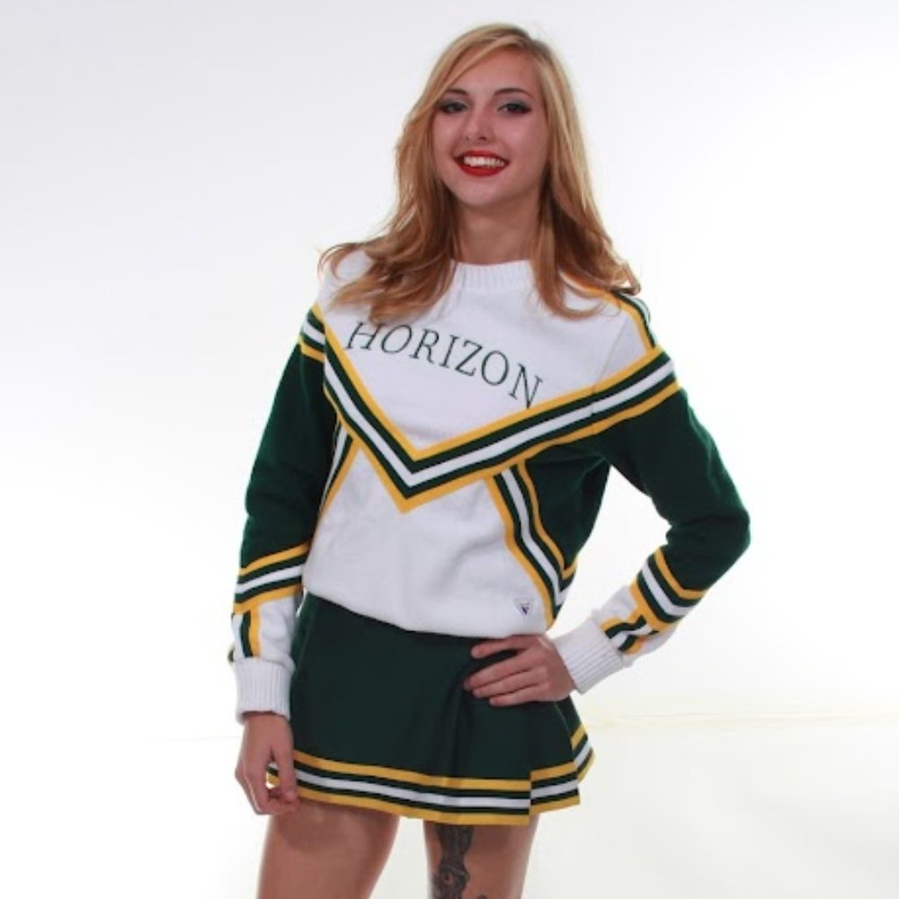 SUPER CUTE vintage cheerleading sweater and skirt halloween cosplay cheerleader
